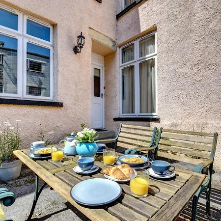 2 Bed In Oc-gl124 Appartamento